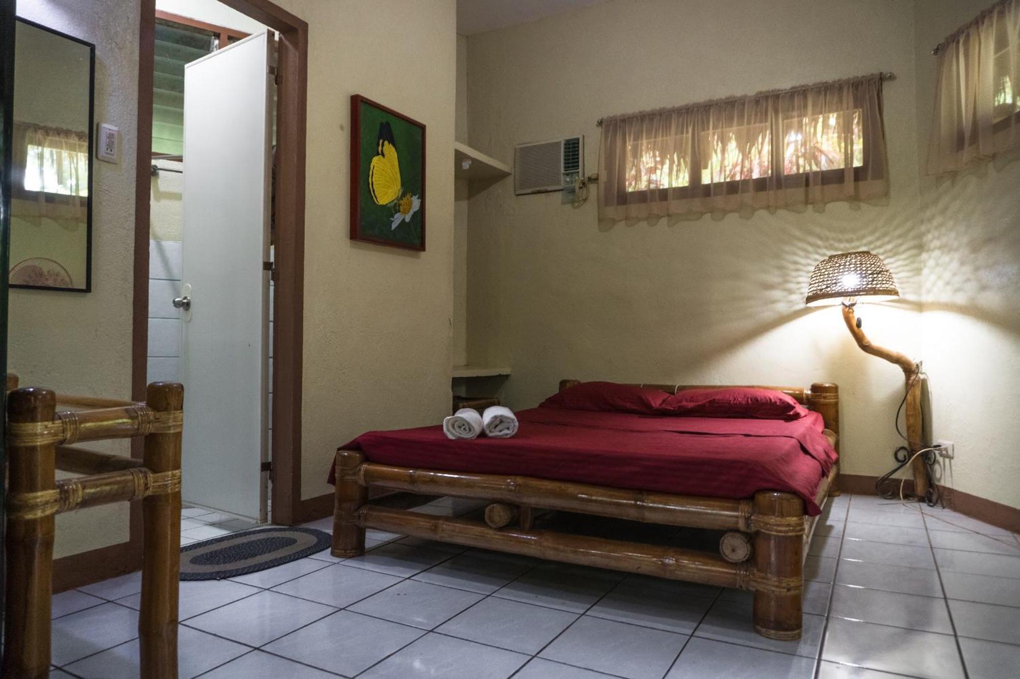 Forest Camp Valencia  Экстерьер фото